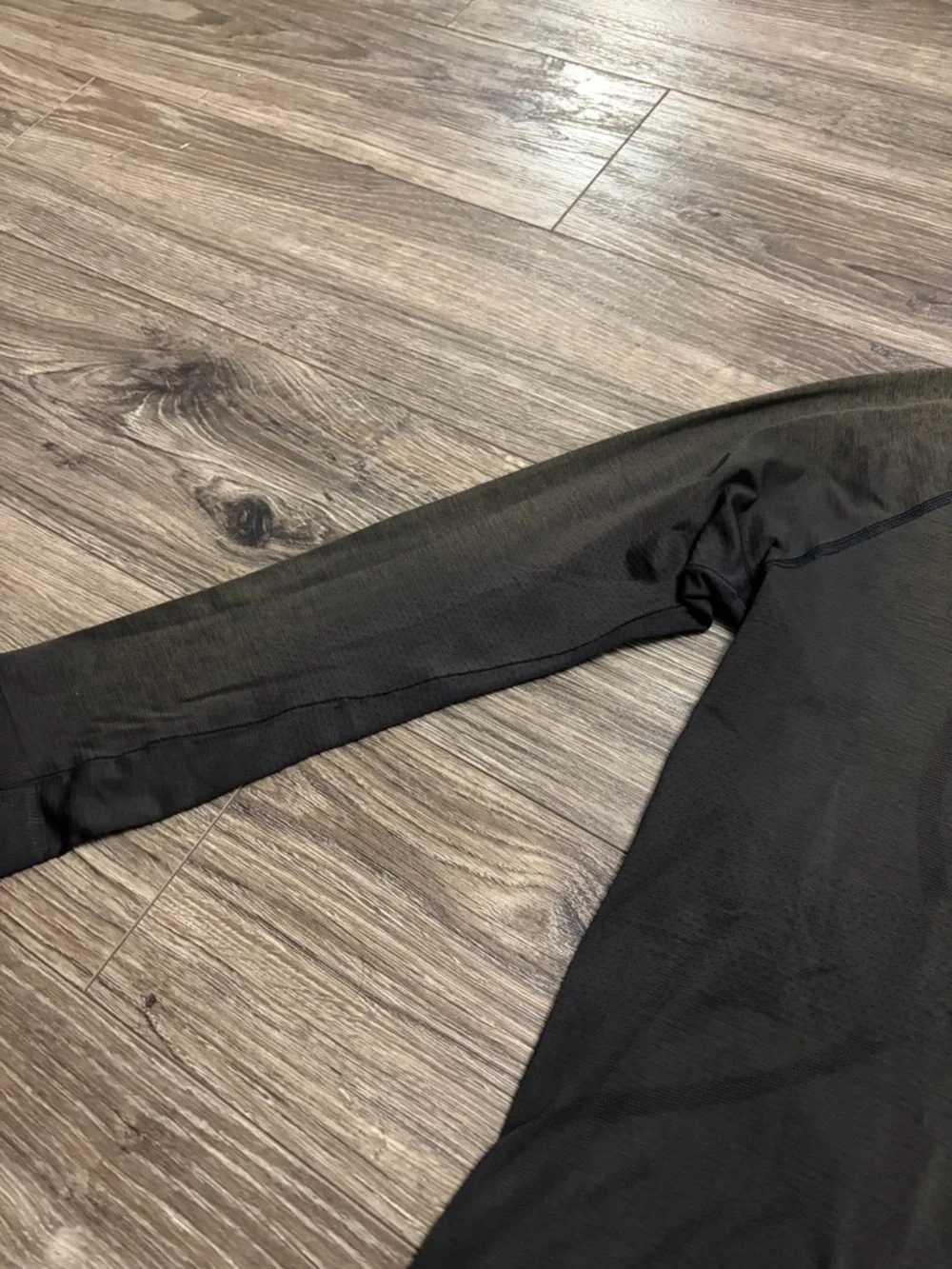 Lululemon Swiftly Tech Long Sleeve Shirt 2.0 *Race (Distorted Black/Artifact) 12
